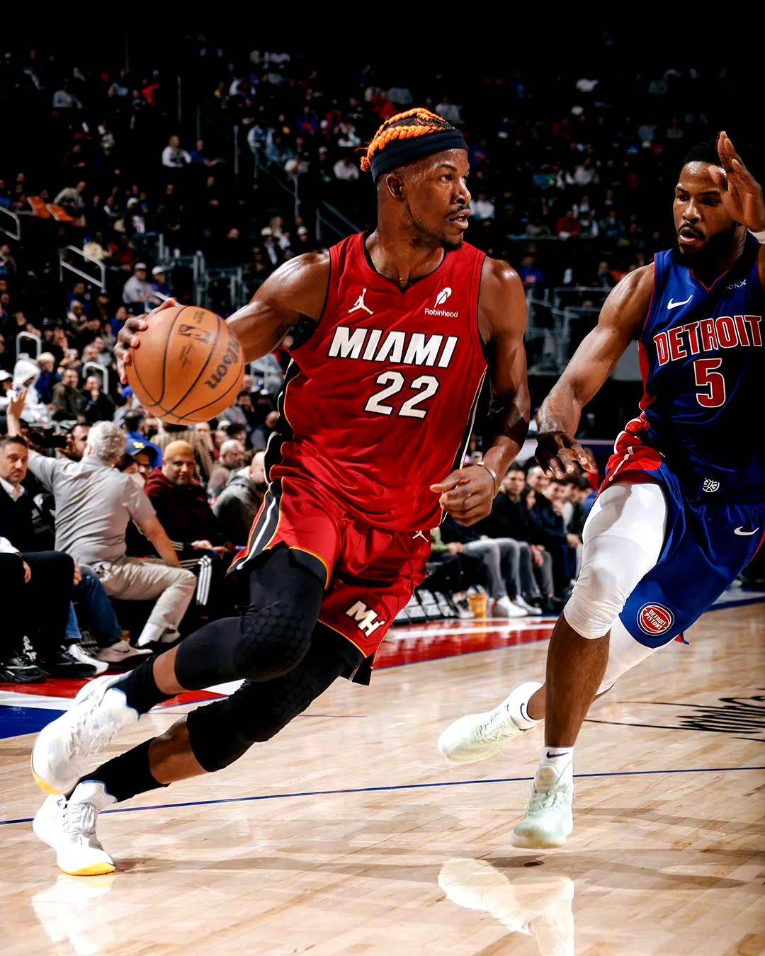 九游娱乐网站-热火高潮不断，继续领跑东部排名