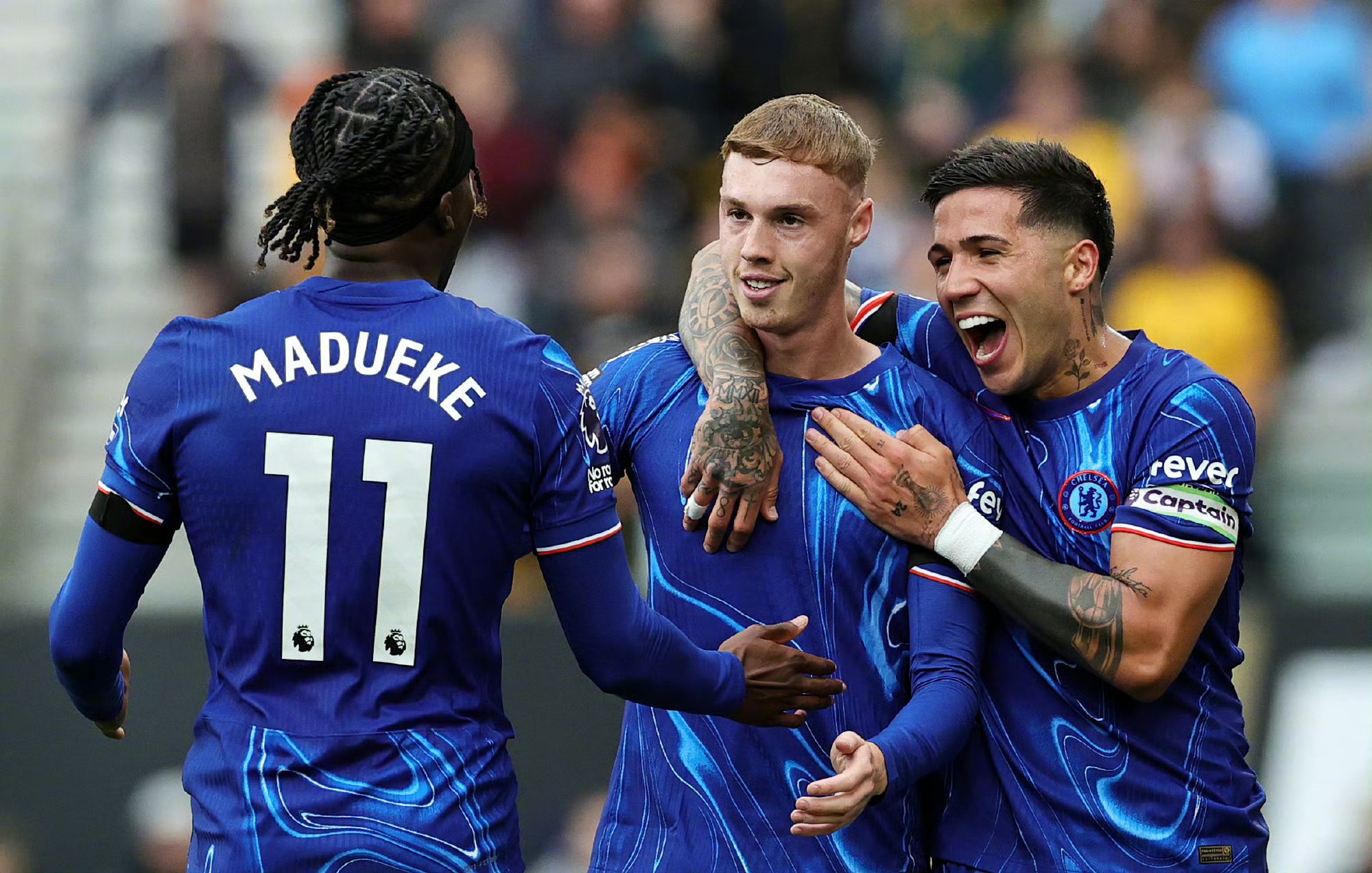 九游娱乐官方网站-狼队客场平克里斯塔尔宫,保持不败纪录的简单介绍