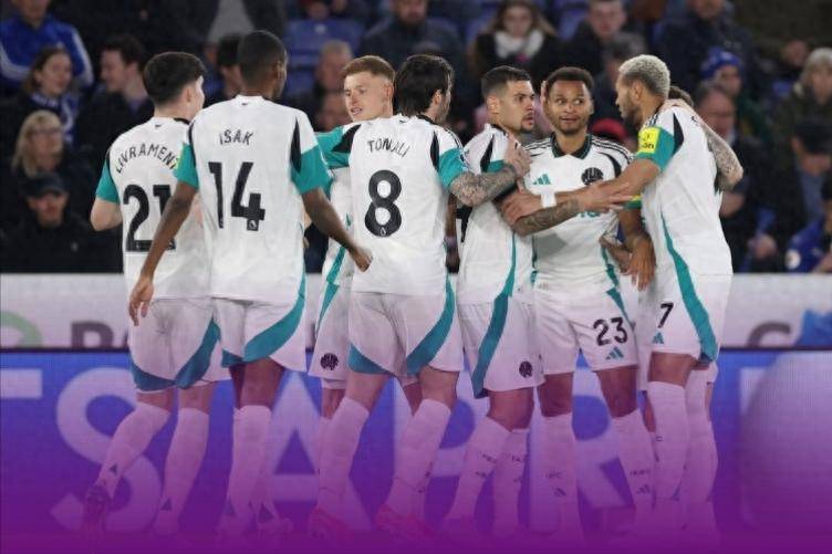 九游VIP-包含纽卡斯尔城球员全力拼搏，力求胜利锁定积分的词条