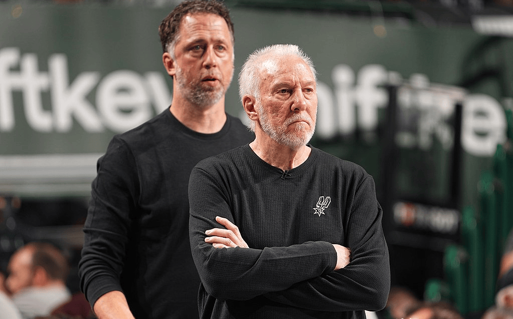 九游娱乐网页-包含马刺接连告负,波波维奇密会全队寻找解决之道的词条