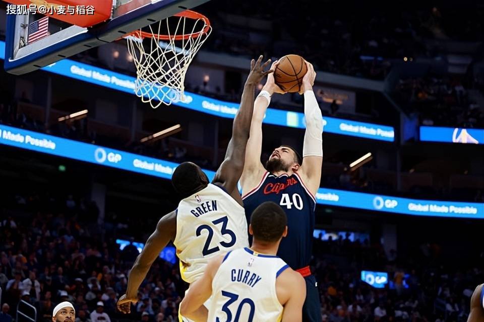 九游娱乐官方-包含骑士内线支柱受伤，攻防转换失去优势的词条