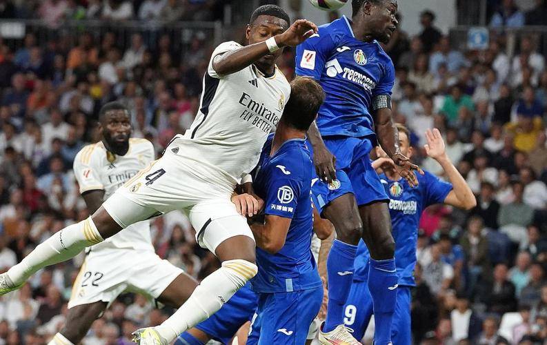 九游VIP-包含法兰克福队实现翻盘,赢得关键比赛的词条