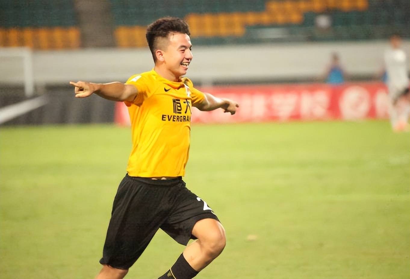 9you娱乐-陕西队遭逆转失利，球员情绪低落，备战修正的简单介绍