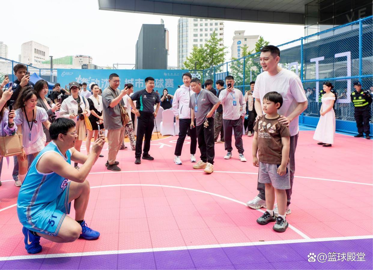 九游娱乐首页-超级联盟篮球比赛在即,球员备战的简单介绍