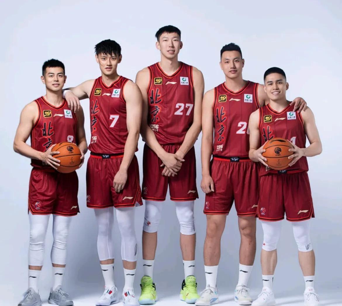 九游体育官方入口-北京男篮奋力拼搏，斗志高昂取胜的简单介绍