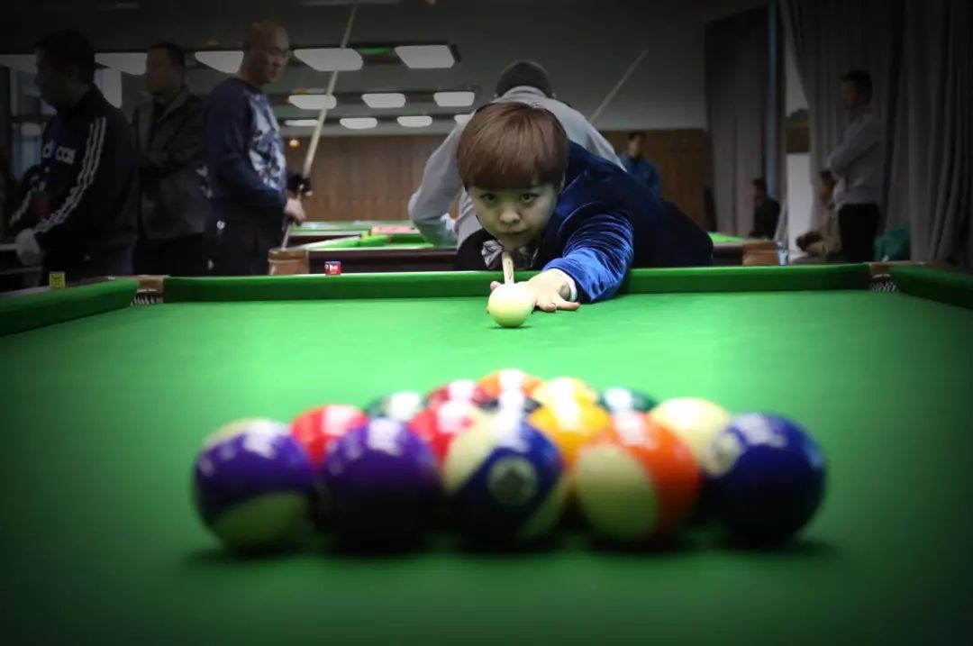 九游VIP-新西兰田径选手斩获奖牌，成绩亮眼