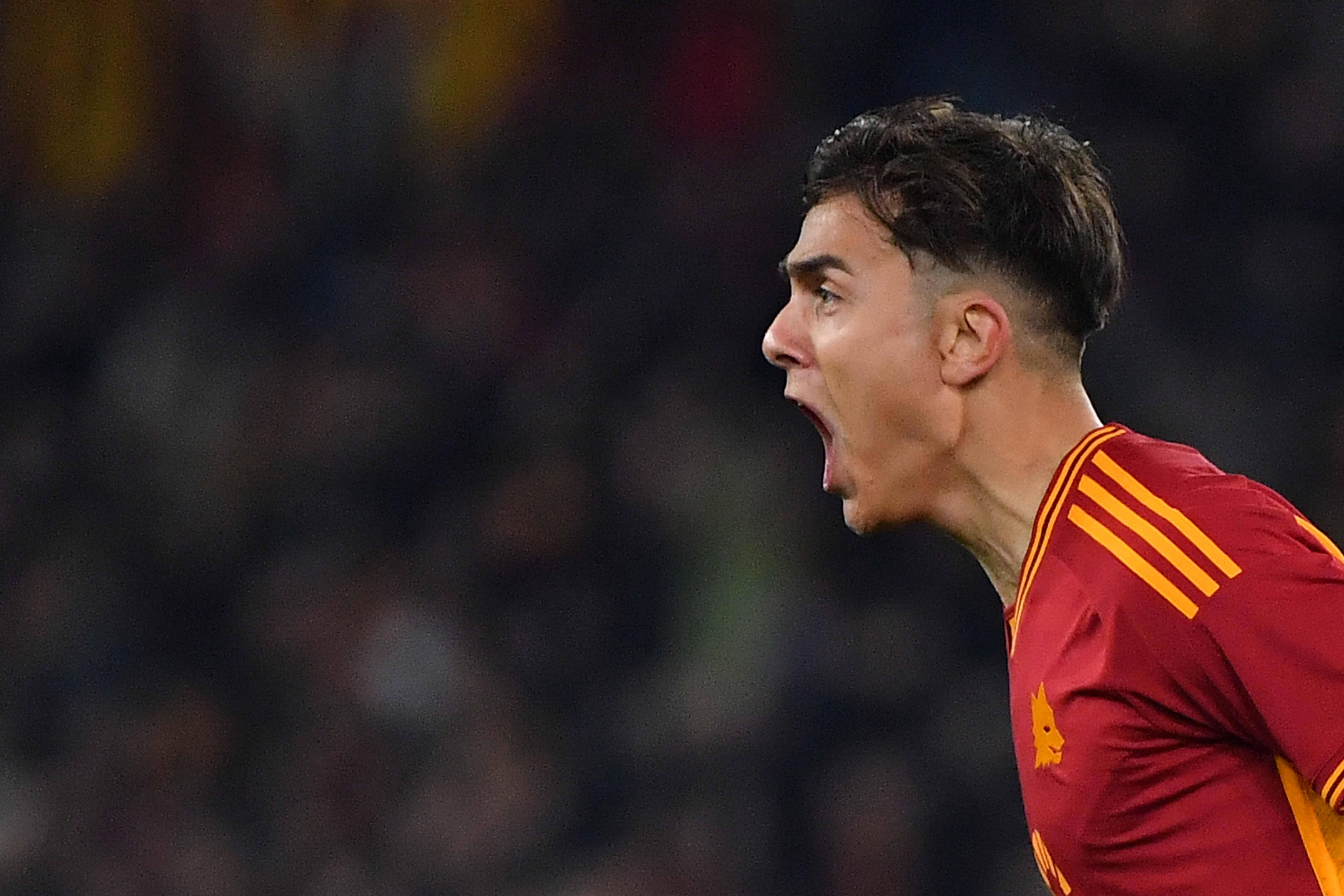 九游官网-意大利足球联赛现场气氛热烈,球员斗志昂扬的简单介绍