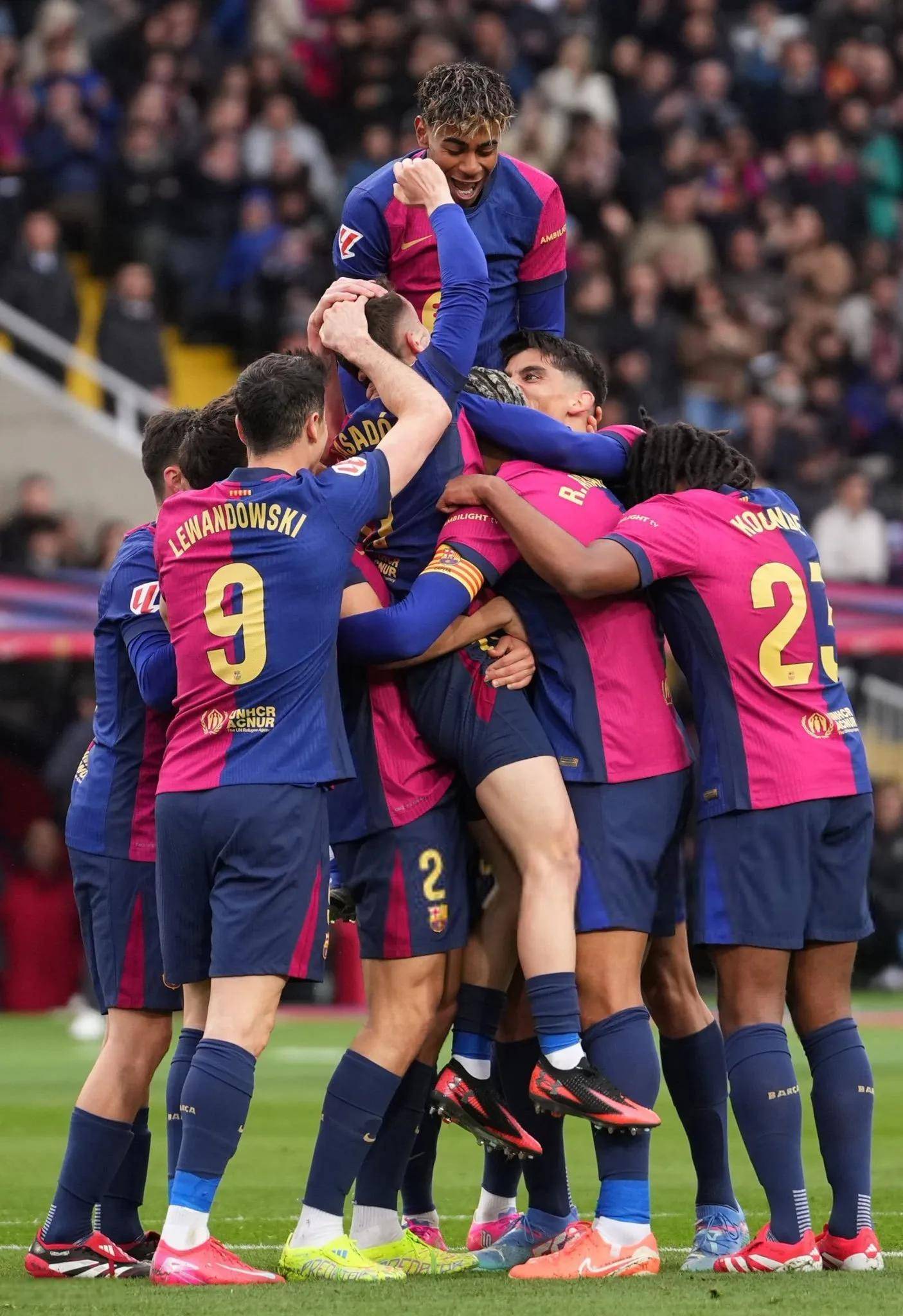 九游官网-包含曼联不敌皇马，无缘欧冠八强的词条