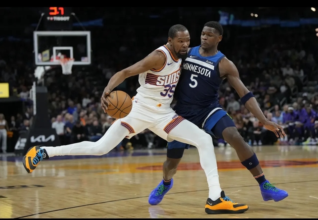 九游体育直播-包含太阳队一路领先，轻松击败对手的词条