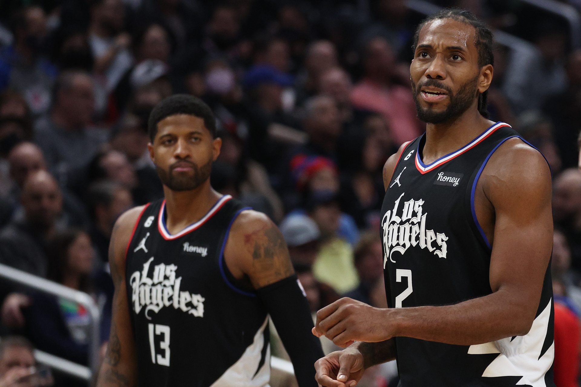 九游娱乐app下载-快船主场击败雷霆,乔治28分表现抢镜的简单介绍