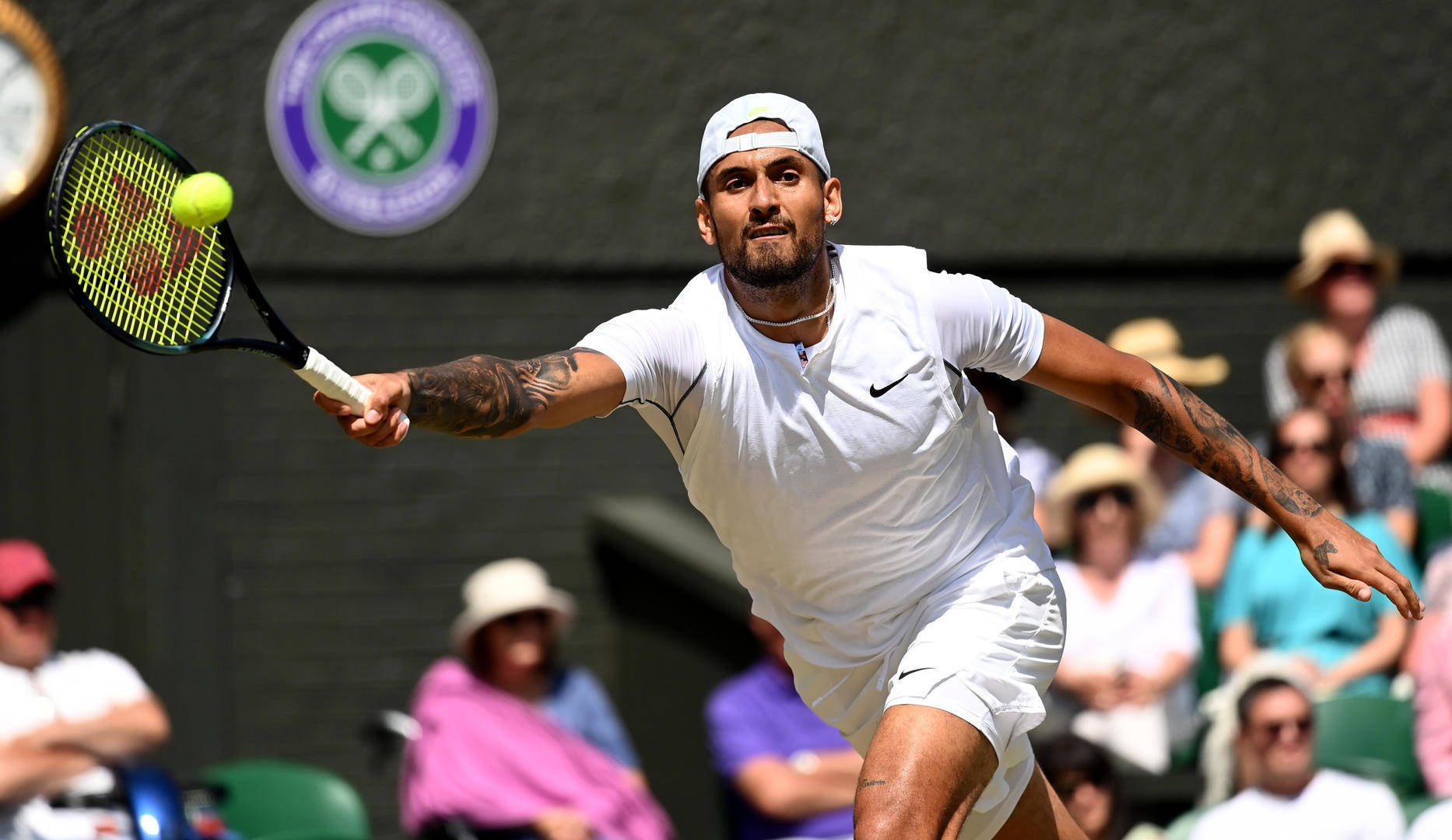 九游官网-关于意大利网球队绝杀西班牙网球队，克耶高斯惊艳世界的信息