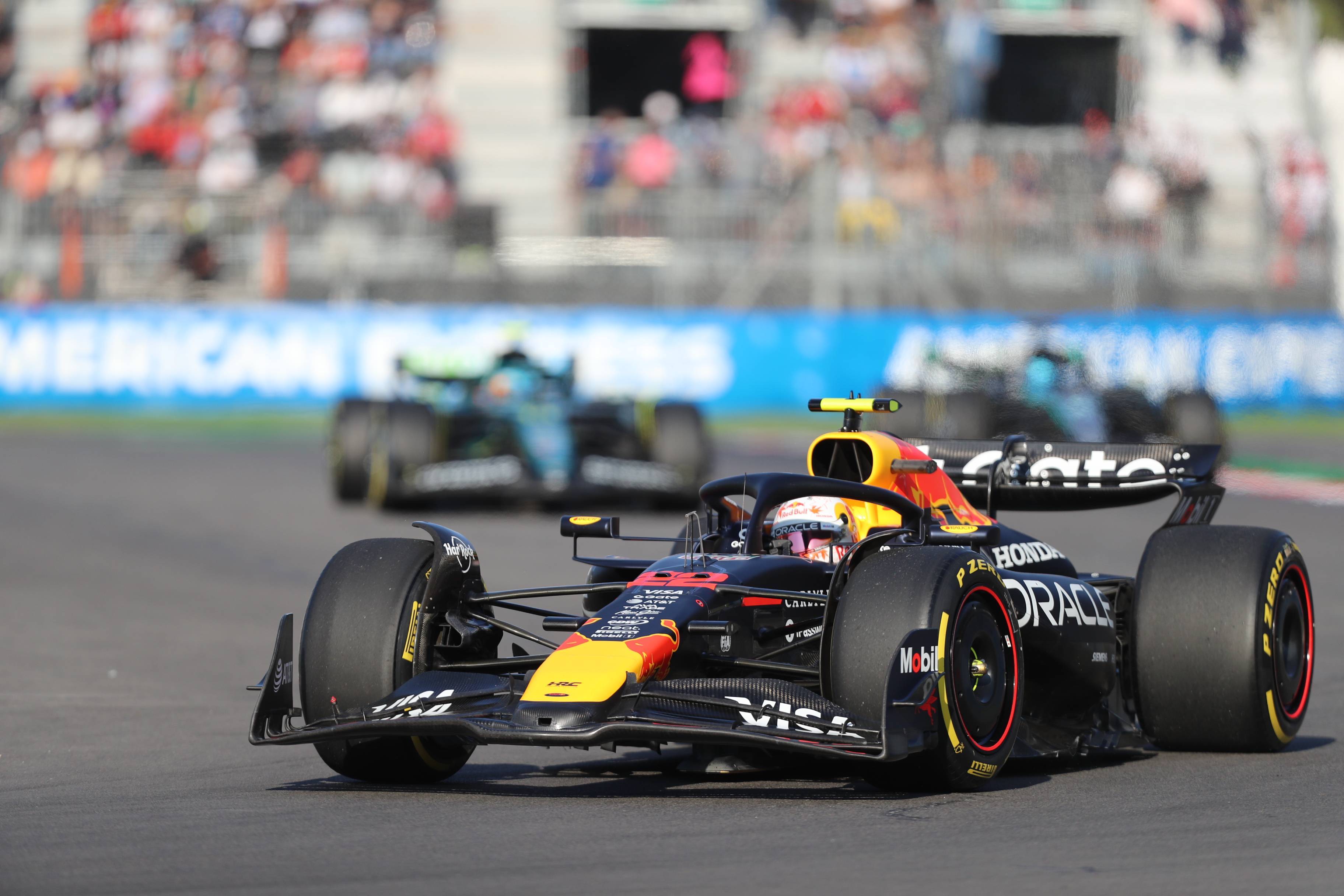 九游体育直播-威廉姆斯绝杀索伯车队,塞恩斯统治全场