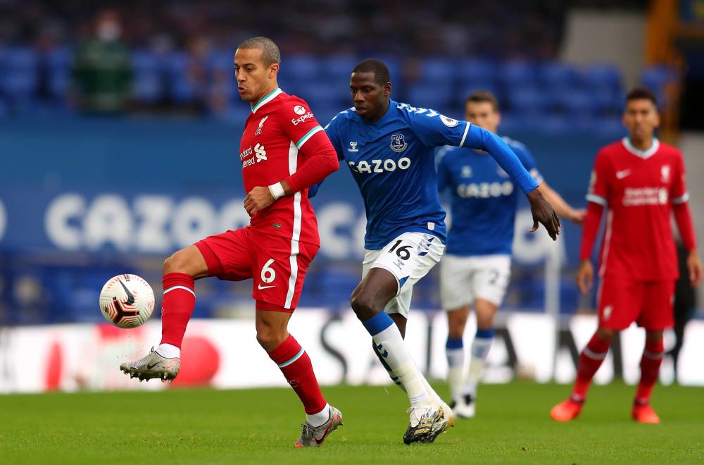 九游娱乐入口-骑士遭遇惨败,球队陷入低迷状态