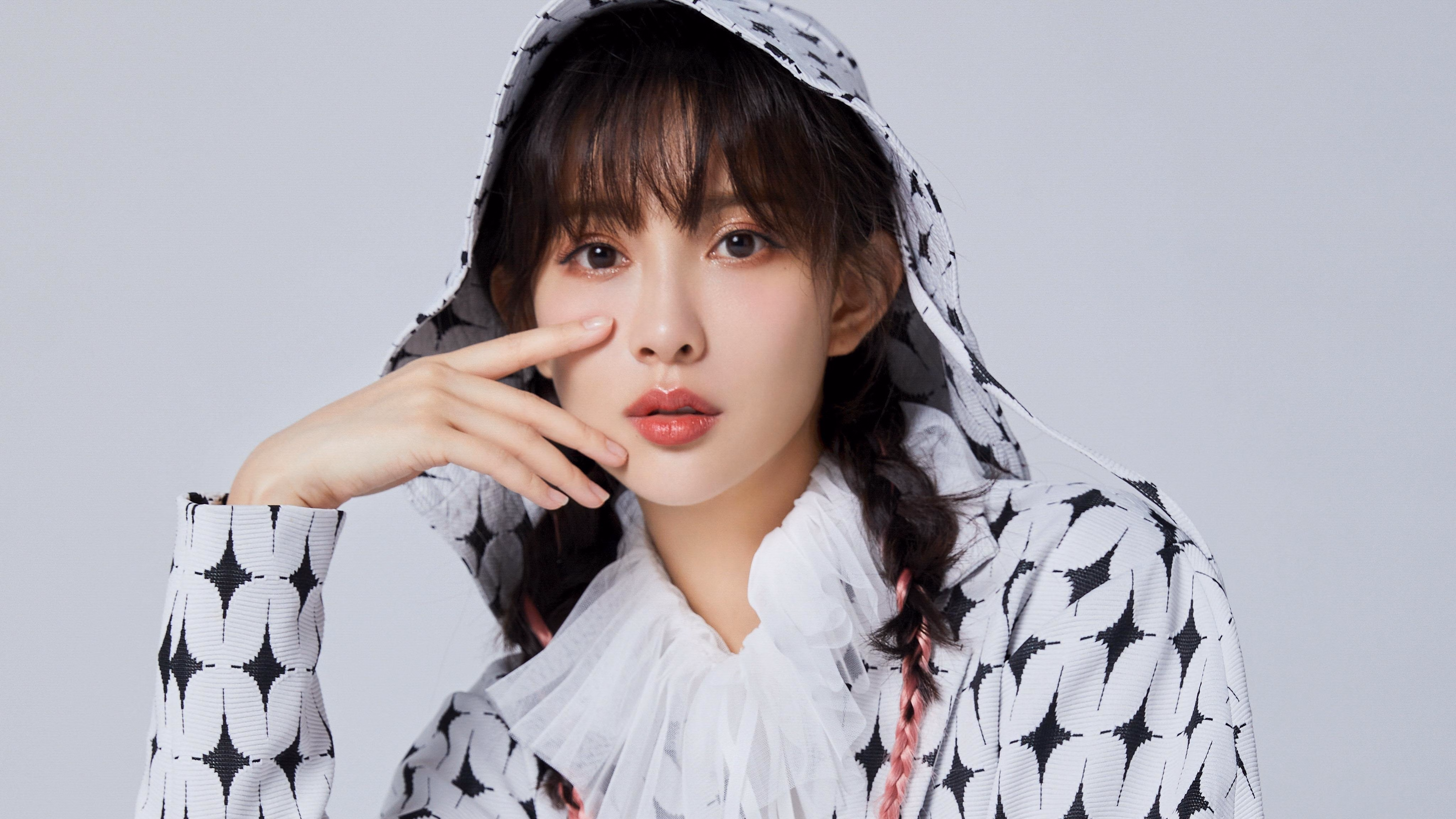 九游娱乐网站-跨越时空的竞技诗篇,当开拓者击溃猛龙,乔治在伯纳乌接管德比